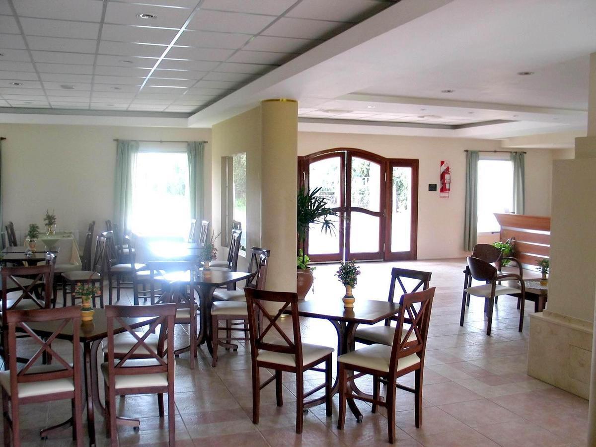 Hotel Del Centro Aimogasta Luaran gambar