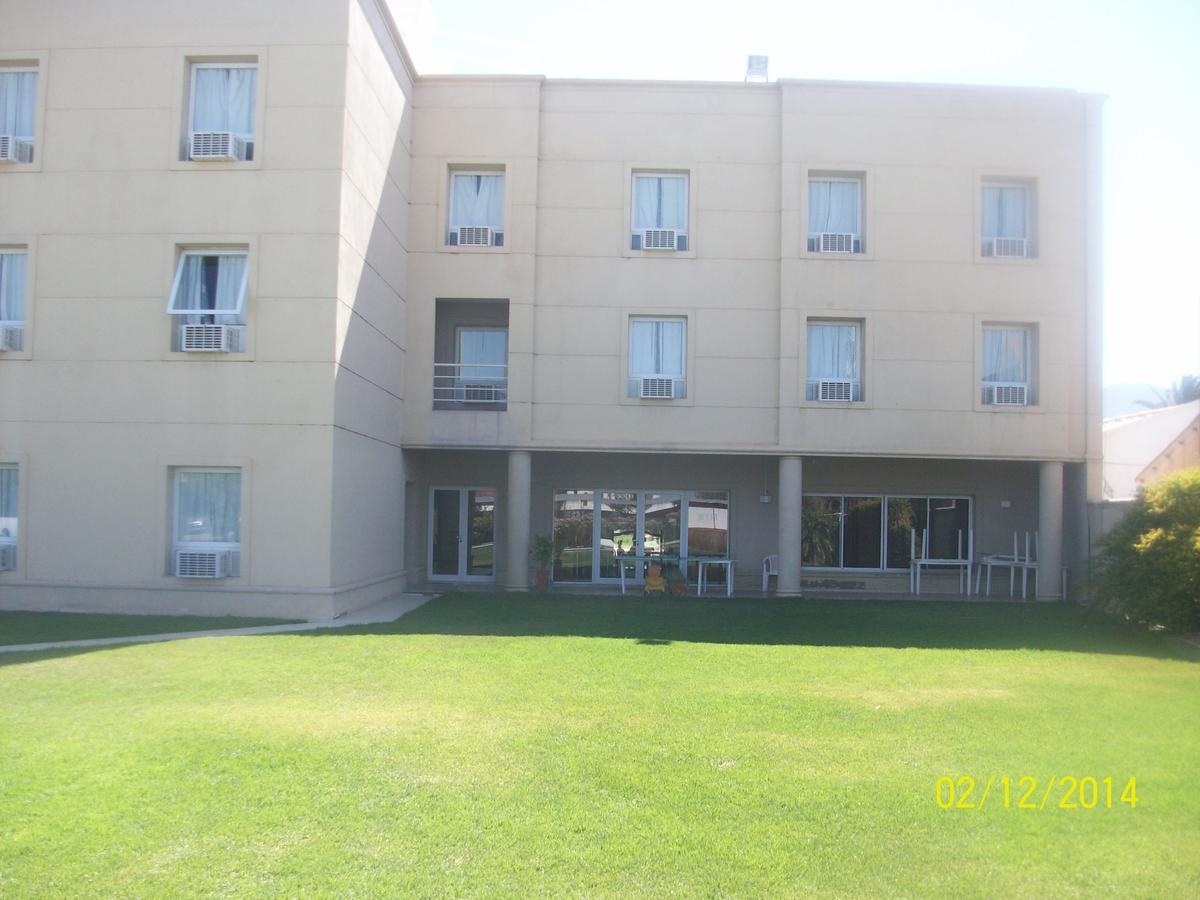 Hotel Del Centro Aimogasta Luaran gambar