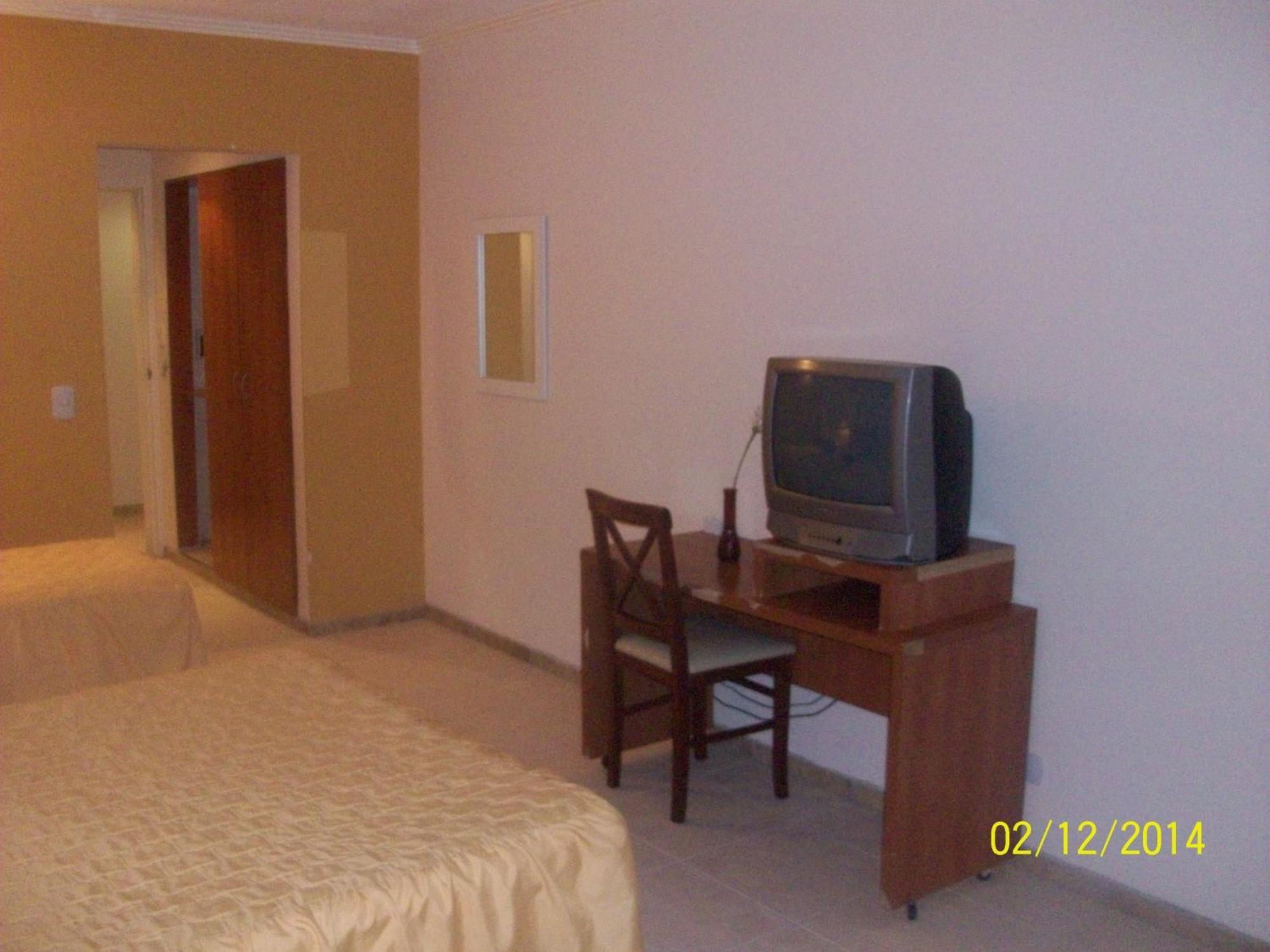 Hotel Del Centro Aimogasta Luaran gambar